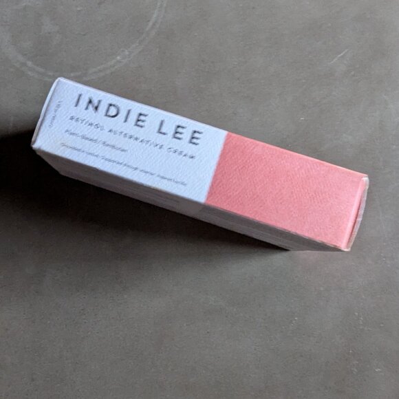 Indie Lee | Retinol Alternative Cream - Picture 10 of 16